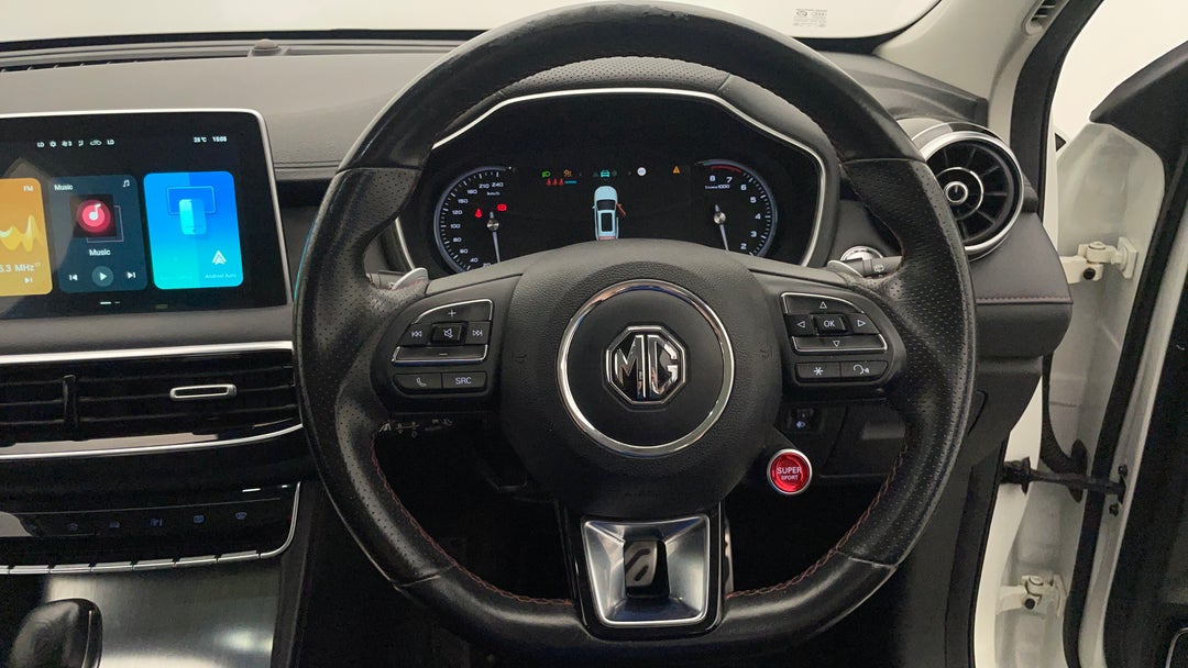 2020 MG HS Essence, Automatic, 83793 km, Steering Wheel Close-up