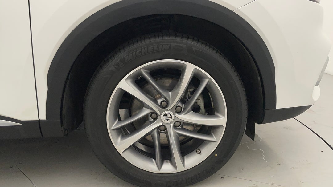 2020 MG HS Essence, Automatic, 83793 km, Right Front Wheel