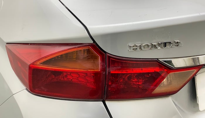 2014 Honda City 1.5L I-VTEC V MT, Petrol, Manual, 62,763 km, Left tail light - Minor scratches