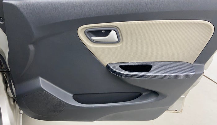2015 Maruti Alto K10 VXI P, Petrol, Manual, 13,385 km, Driver Side Door Panels Controls