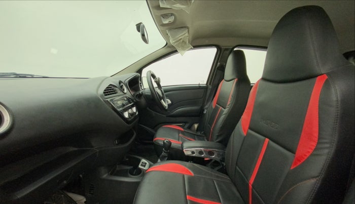 2018 Datsun Redi Go T(O) 1.0, Petrol, Manual, 26,193 km, Right Side Front Door Cabin