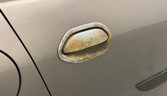 2018 Datsun Redi Go T(O) 1.0, Petrol, Manual, 26,193 km, Right rear door - Chrome on handle has slight discoularation