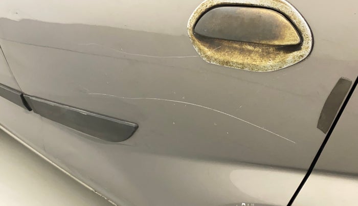 2018 Datsun Redi Go T(O) 1.0, Petrol, Manual, 26,193 km, Rear left door - Minor scratches