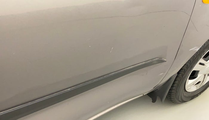 2018 Datsun Redi Go T(O) 1.0, Petrol, Manual, 26,193 km, Driver-side door - Minor scratches
