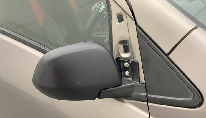 2018 Datsun Redi Go T(O) 1.0, Petrol, Manual, 26,193 km, Right rear-view mirror - Slight misalignment