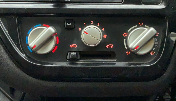2018 Datsun Redi Go T(O) 1.0, Petrol, Manual, 26,193 km, Dashboard - Air Re-circulation knob is not working