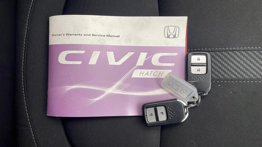 2017 Honda Civic Vti-s, Automatic, 119705 km, Key Close-up