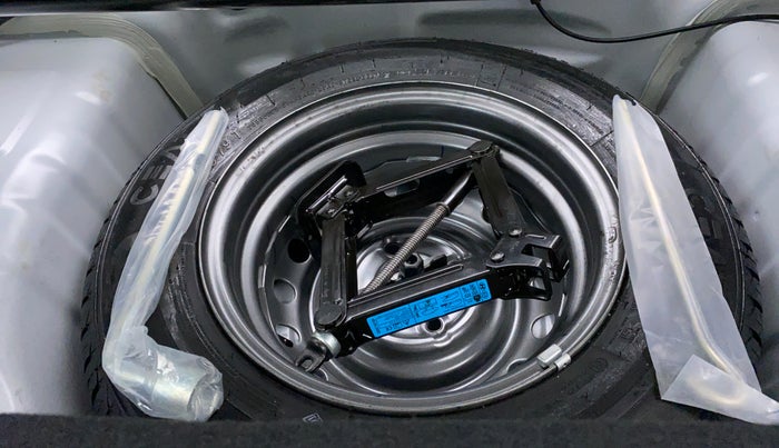 2022 Hyundai NEW SANTRO SPORTZ EXECUTIVE MT CNG, CNG, Manual, 2,077 km, Spare Tyre
