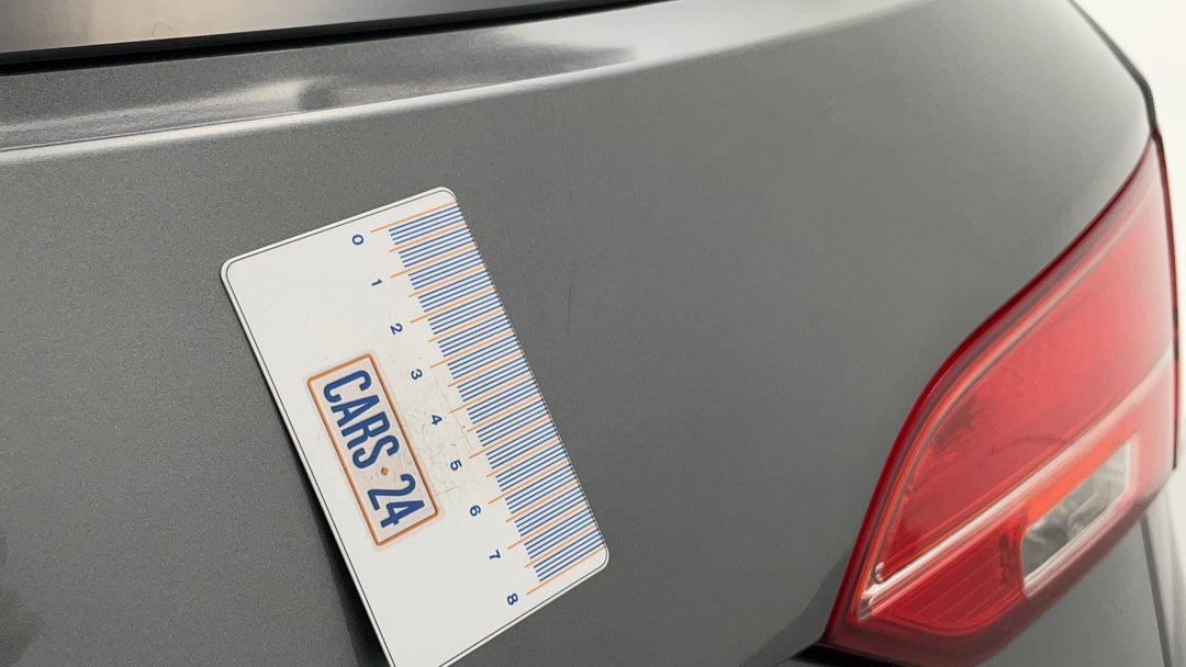 Boot / Tailgate Tailgate Scratch