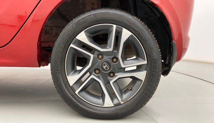 2019 Tata Tiago XZ PLUS PETROL, Petrol, Manual, 68,420 km, Left Rear Wheel