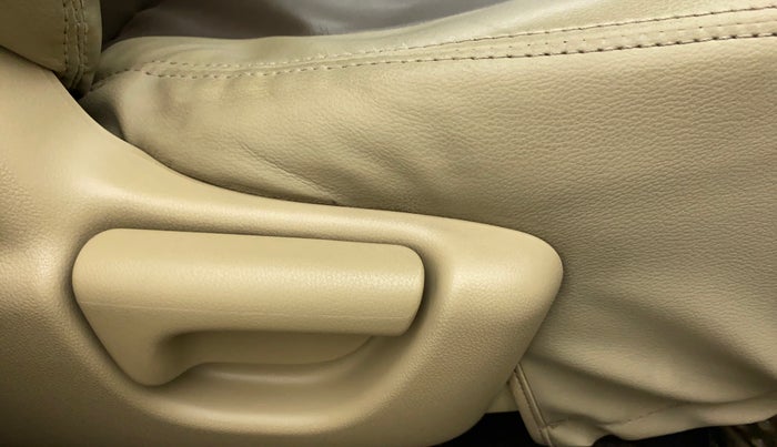 2012 Honda Brio S MT, Petrol, Manual, 54,932 km, Driver Side Adjustment Panel