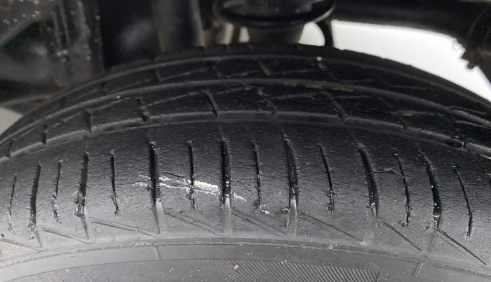 2019 Maruti Alto LXI, Petrol, Manual, 52,162 km, Left Rear Tyre Tread