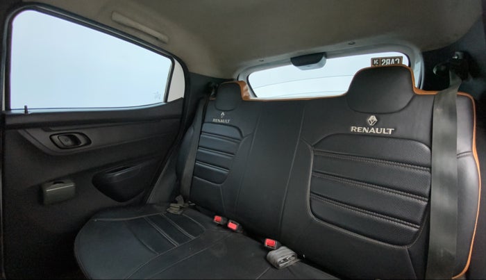 2016 Renault Kwid RXT 1.0, Petrol, Manual, 58,599 km, Right Side Rear Door Cabin