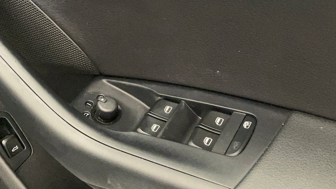 Drivers Side Door Panel Controls