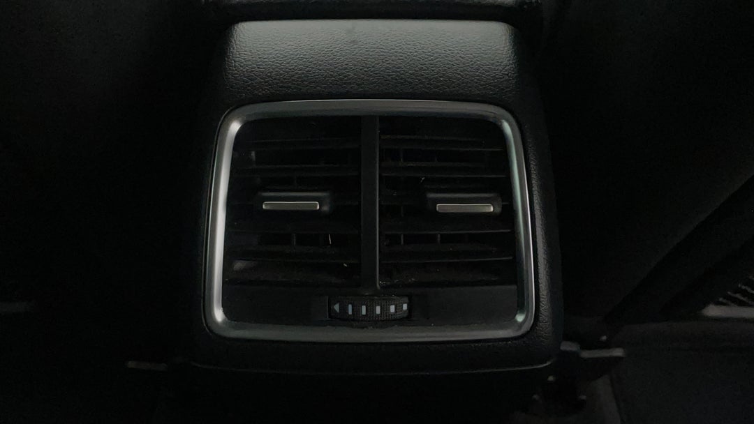Rear A/C Vent