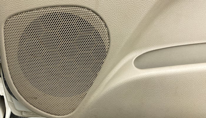 2017 Maruti Celerio VXI AMT, Petrol, Automatic, 1,20,703 km, Speaker