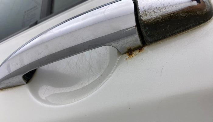 2017 Maruti Celerio VXI AMT, Petrol, Automatic, 1,20,703 km, Rear left door - Slight discoloration