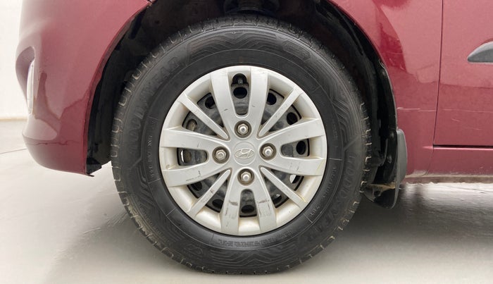 2014 Hyundai i10 SPORTZ 1.1, Petrol, Manual, 39,568 km, Left Front Wheel