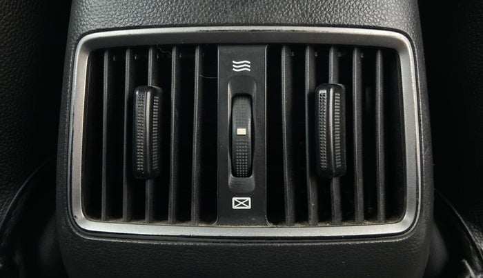 2015 Hyundai Creta 1.6 SX CRDI, Diesel, Manual, Rear AC Vents
