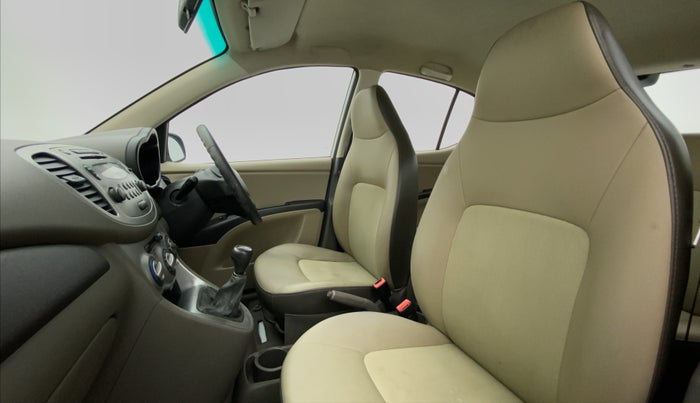 2014 Hyundai i10 SPORTZ 1.1 IRDE2, Petrol, Manual, 27,422 km, Right Side Front Door Cabin