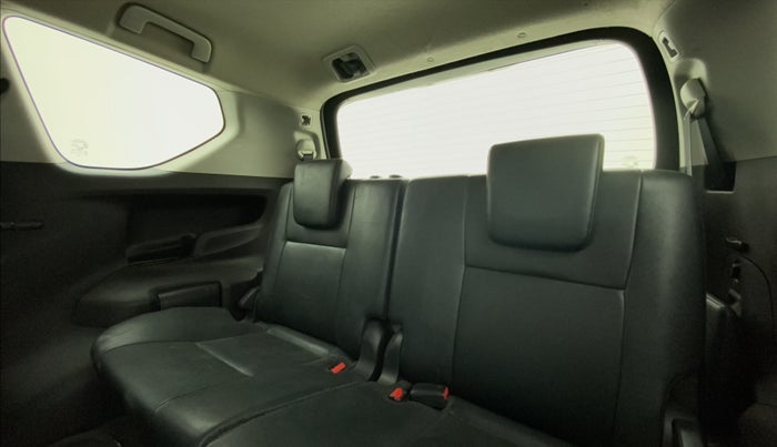 2020 Toyota Innova Crysta 2.4 ZX 7 STR, Diesel, Manual, 99,174 km, Third Seat Row ( optional )