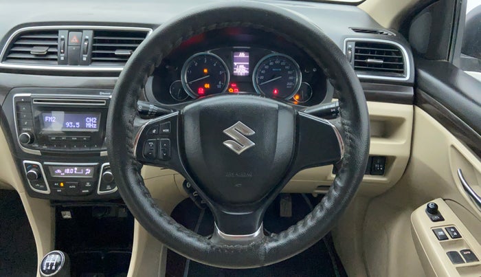 2016 Maruti Ciaz ZDI SHVS HYBIRD, Diesel, Manual, 1,43,966 km, Steering Wheel Close-up