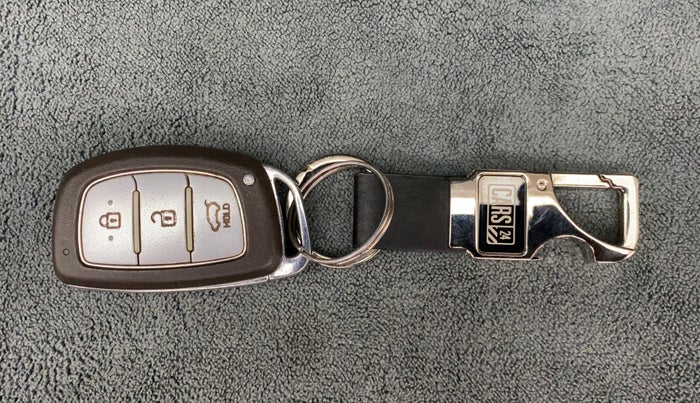 2015 Hyundai Elite i20 ASTA 1.2, Petrol, Manual, 99,831 km, Key Close Up