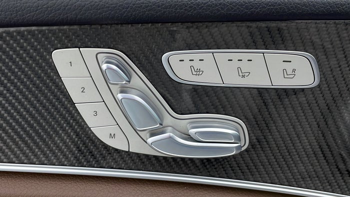 MERCEDES BENZ E43-Driver Side Adjustment Panel