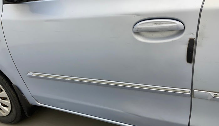 2012 Toyota Etios G, Petrol, Manual, 60,372 km, Front passenger door - Minor scratches