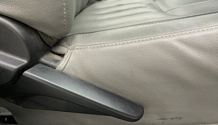 2012 Toyota Etios G, Petrol, Manual, 60,372 km, Driver Side Adjustment Panel