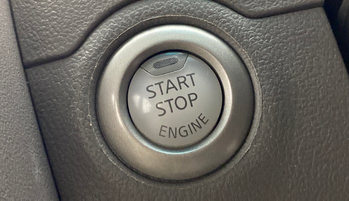 2015 Nissan Micra XV CVT, Petrol, Automatic, 21,357 km, Keyless Start/ Stop Button