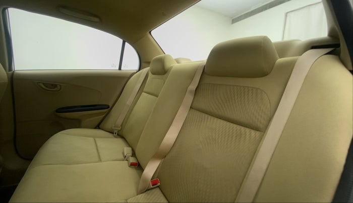 2014 Honda Amaze 1.2L I-VTEC E, Petrol, Manual, 33,860 km, Right Side Rear Door Cabin