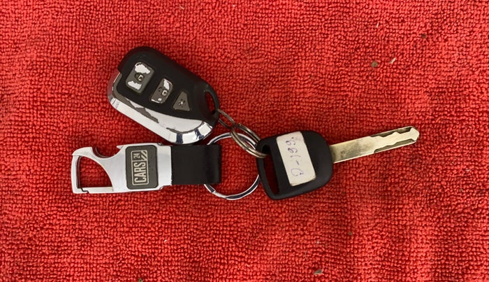 2014 Honda Amaze 1.2L I-VTEC E, Petrol, Manual, 33,860 km, Key Close Up