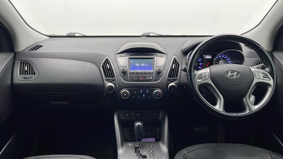 2015 Hyundai Ix35 Se (fwd), Automatic, 89300 km, Dashboard View