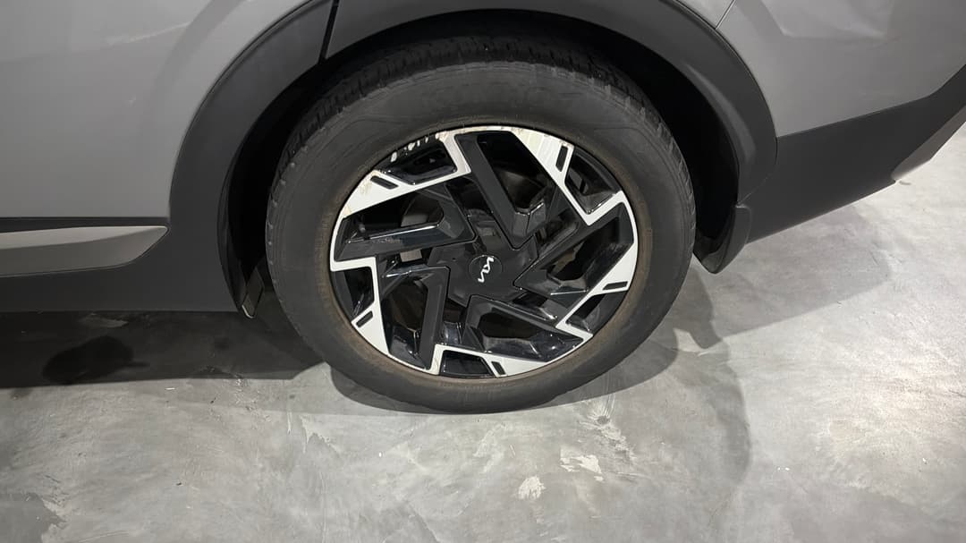 2022 Kia Sportage Sx+ (AWD), Automatic, 55904 km, Left Rear Wheel