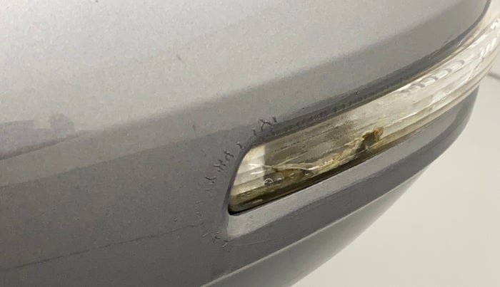 2014 Maruti Swift ZXI, Petrol, Manual, 84,654 km, Left rear-view mirror - Indicator light has minor damage