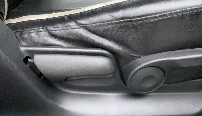 2014 Maruti Swift ZXI, Petrol, Manual, 84,654 km, Driver Side Adjustment Panel