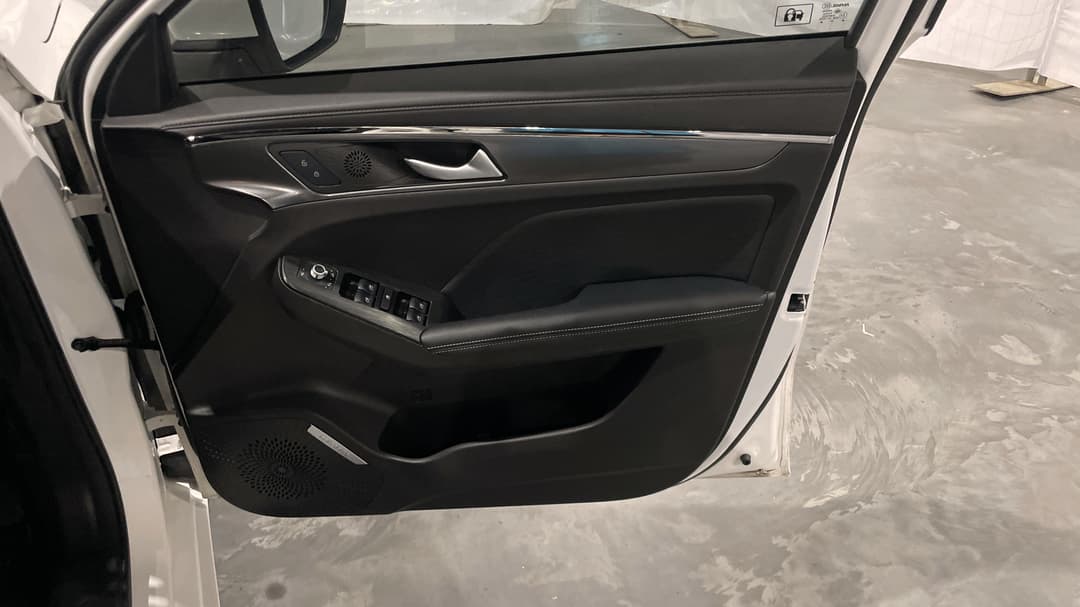 2023 GWM Haval Jolion Lux, Automatic, 23077 km, Speaker View