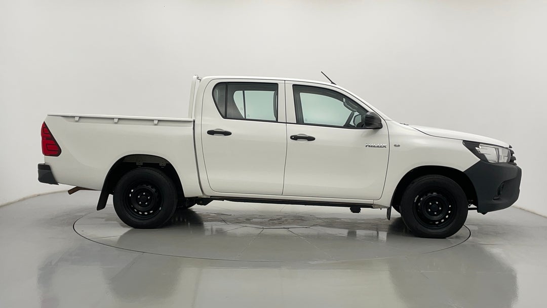2019 Toyota Hilux Workmate, Automatic, 51659 km, Right Side View