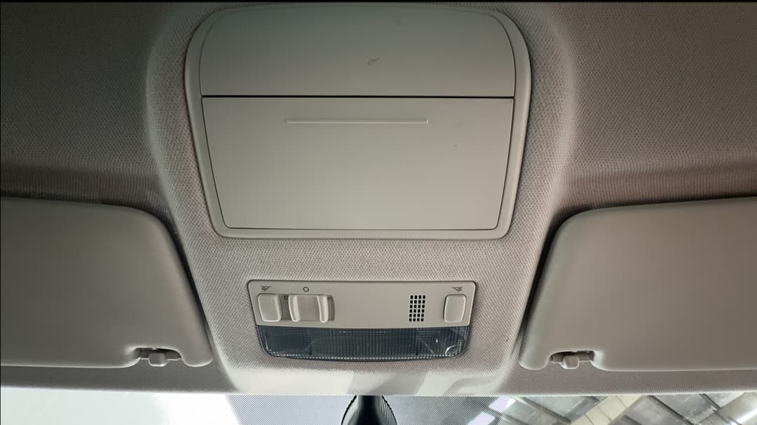 2018 SKODA Rapid Spaceback 92 Tsi, Automatic, 100615 km, On-Roof Controls/Sunglass holder