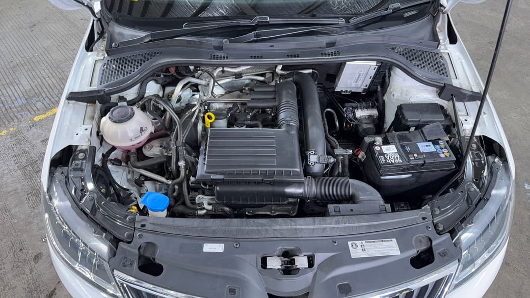 2018 SKODA Rapid Spaceback 92 Tsi, Automatic, 100615 km, Open Bonnet (Engine)