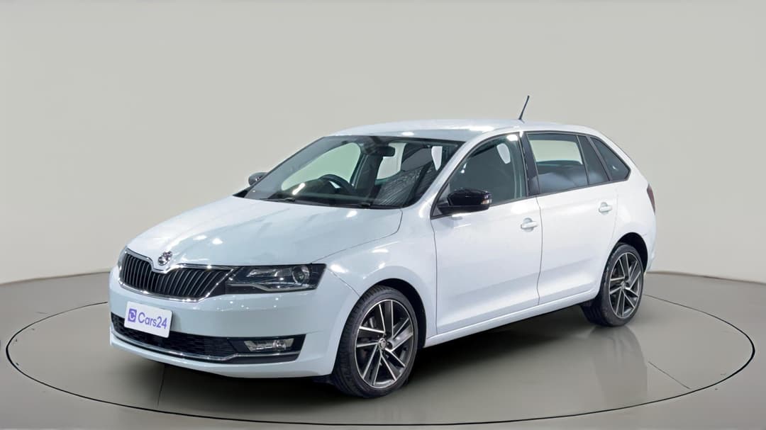 2018 SKODA Rapid Spaceback 92 Tsi, Automatic, 100615 km, Left Front Diagonal (45- Degree) View