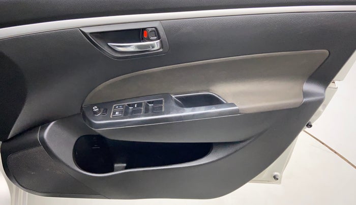 2015 Maruti Swift VXI D, Petrol, Manual, 55,948 km, Driver Side Door Panels Control