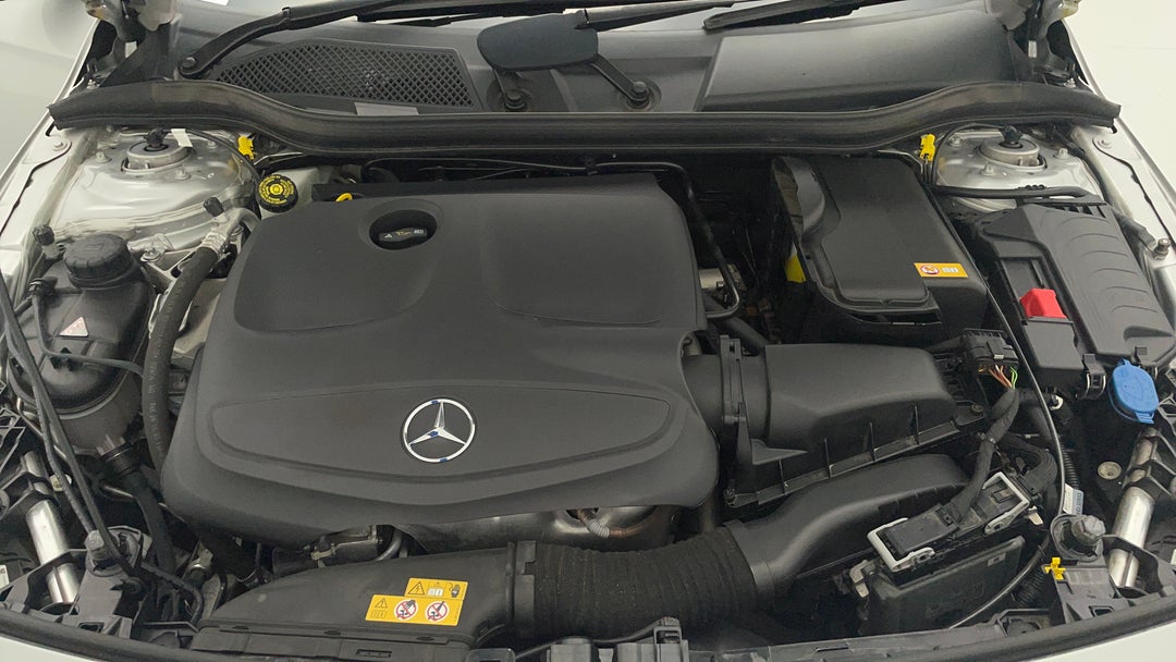 Open Bonnet (Engine)