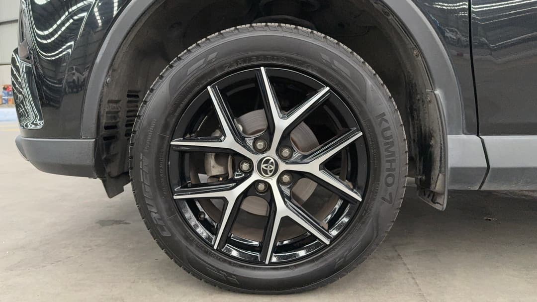 2018 Toyota RAV4 Gxl (4x4), Automatic, 90989 km, Left Front Wheel