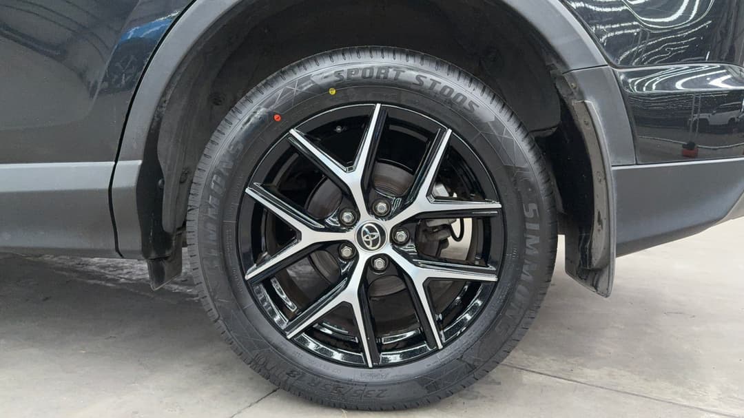 2018 Toyota RAV4 Gxl (4x4), Automatic, 90989 km, Left Rear Wheel