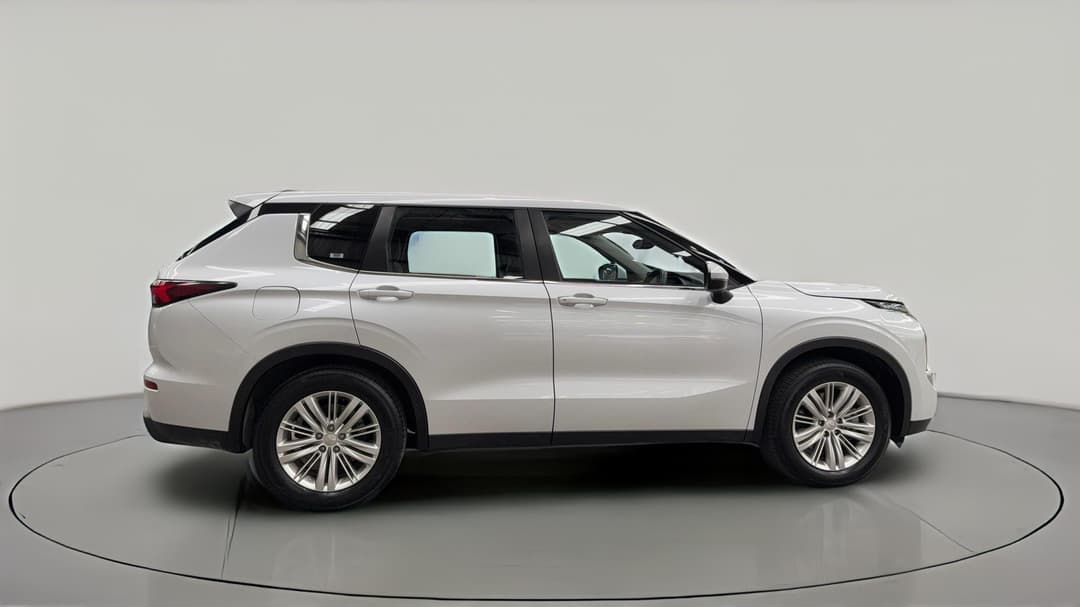 2024 Mitsubishi Outlander Es 7 Seat (2WD), Automatic, 62214 km, Right Side View