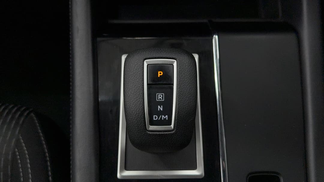 2024 Mitsubishi Outlander Es 7 Seat (2WD), Automatic, 62214 km, Gear Lever 