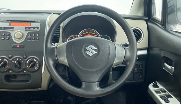 2013 Maruti Wagon R 1.0 VXI, Petrol, Manual, 69,361 km, Steering Wheel Close Up