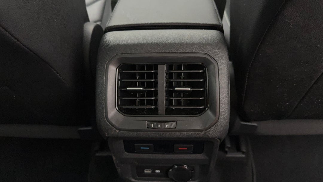 2021 Volkswagen Tiguan 132tsi Life, Automatic, 33821 km, Rear A/C Vent